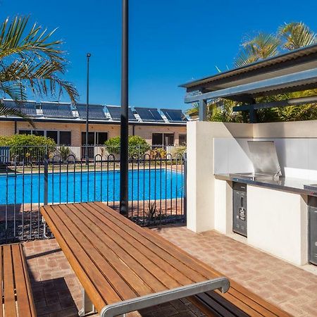 Nesuto Geraldton Aparthotel Buitenkant foto