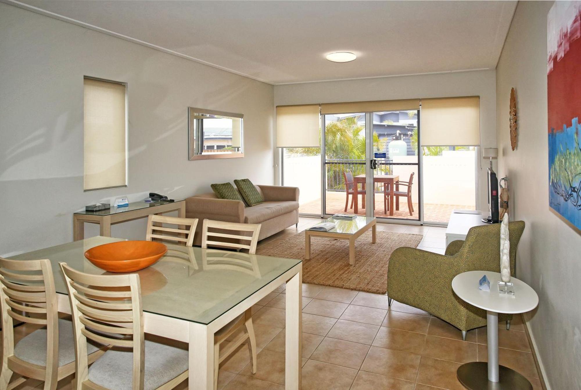 Nesuto Geraldton Aparthotel Buitenkant foto