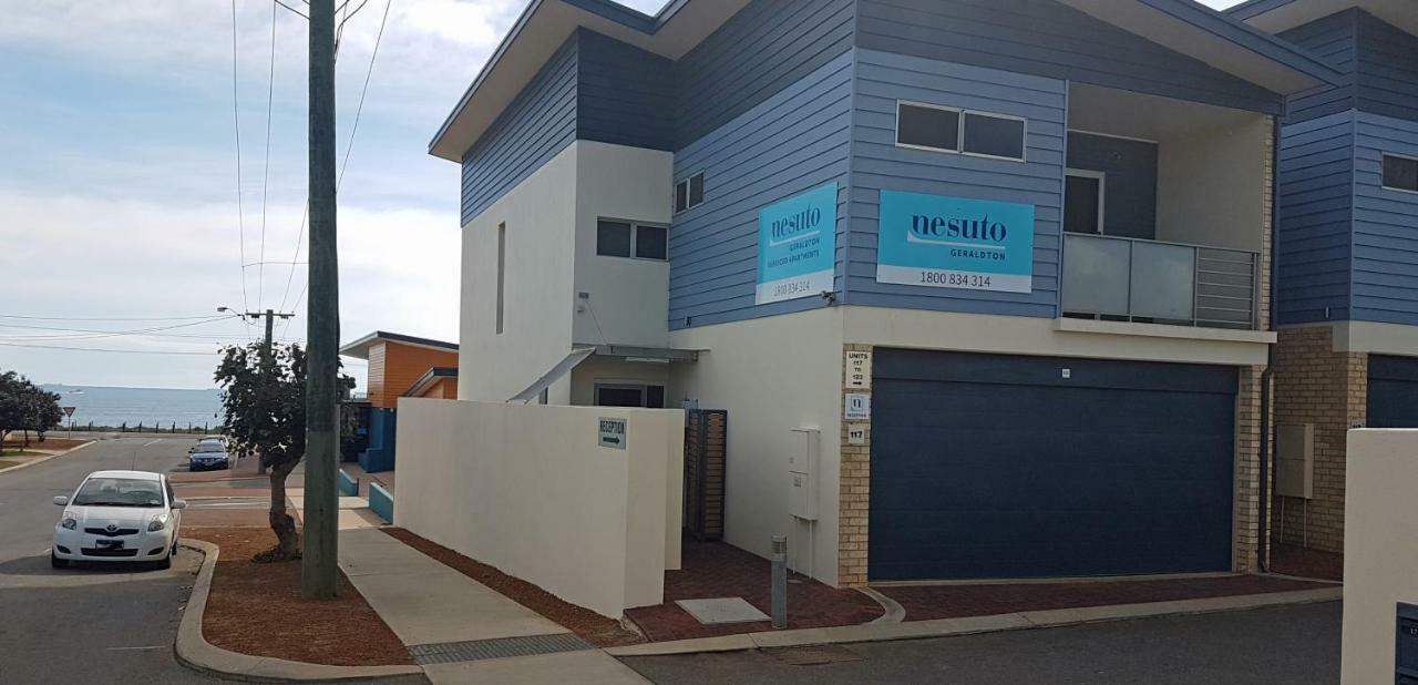 Nesuto Geraldton Aparthotel Buitenkant foto